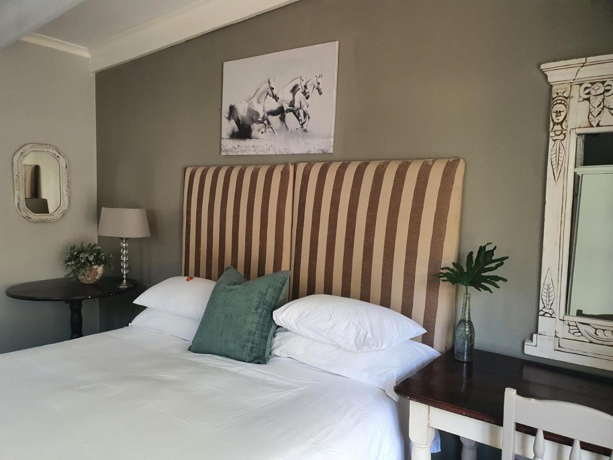 Waterhouse Guest Lodge In Muckleneuk Pretoria-Noord Εξωτερικό φωτογραφία