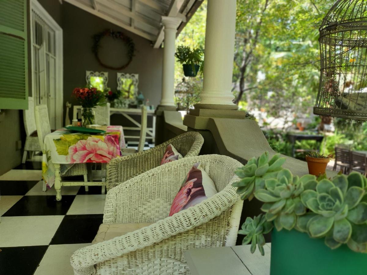 Waterhouse Guest Lodge In Muckleneuk Pretoria-Noord Εξωτερικό φωτογραφία