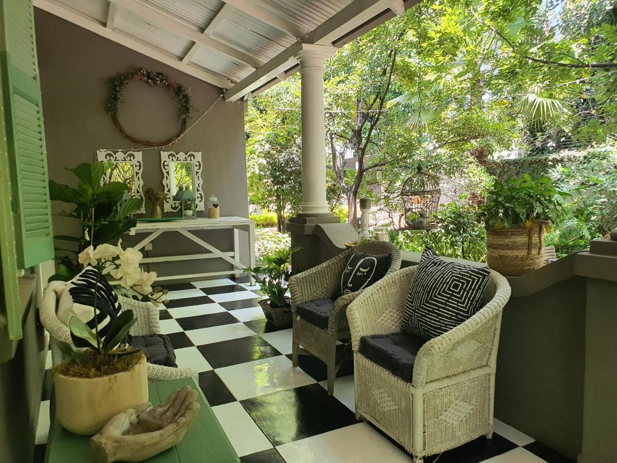 Waterhouse Guest Lodge In Muckleneuk Pretoria-Noord Εξωτερικό φωτογραφία