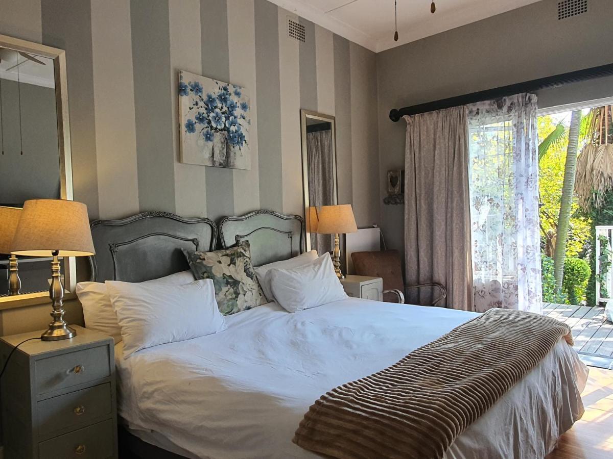 Waterhouse Guest Lodge In Muckleneuk Pretoria-Noord Εξωτερικό φωτογραφία