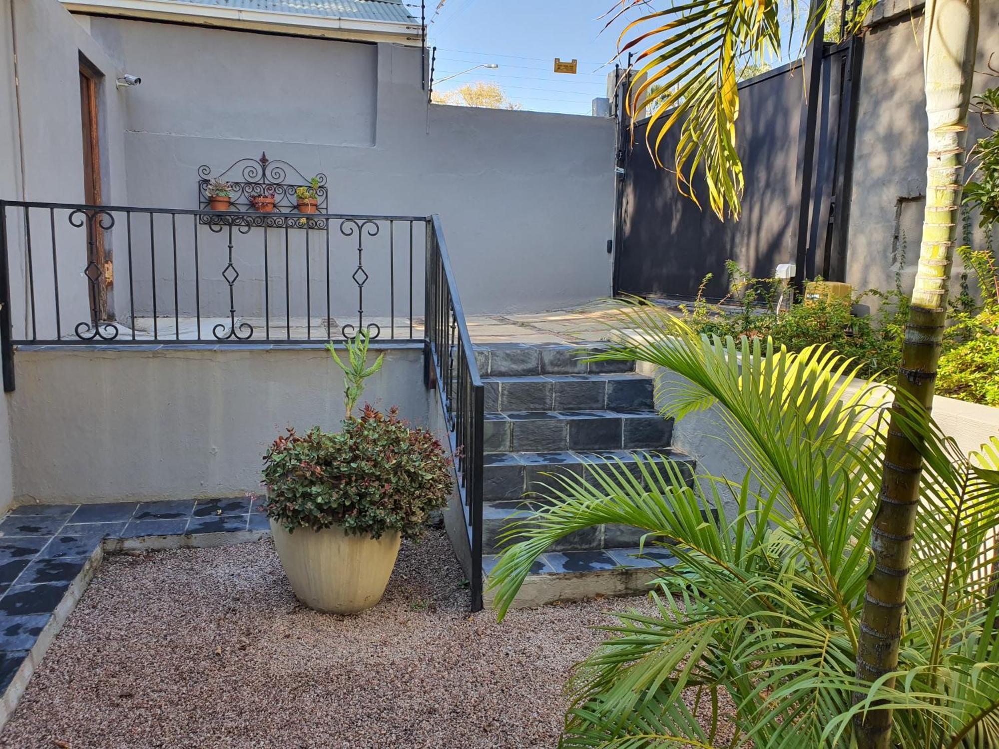 Waterhouse Guest Lodge In Muckleneuk Pretoria-Noord Δωμάτιο φωτογραφία