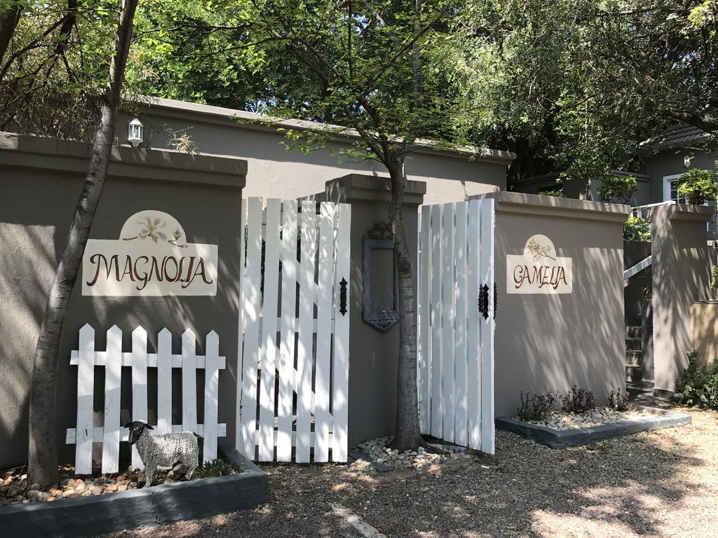 Waterhouse Guest Lodge In Muckleneuk Pretoria-Noord Εξωτερικό φωτογραφία