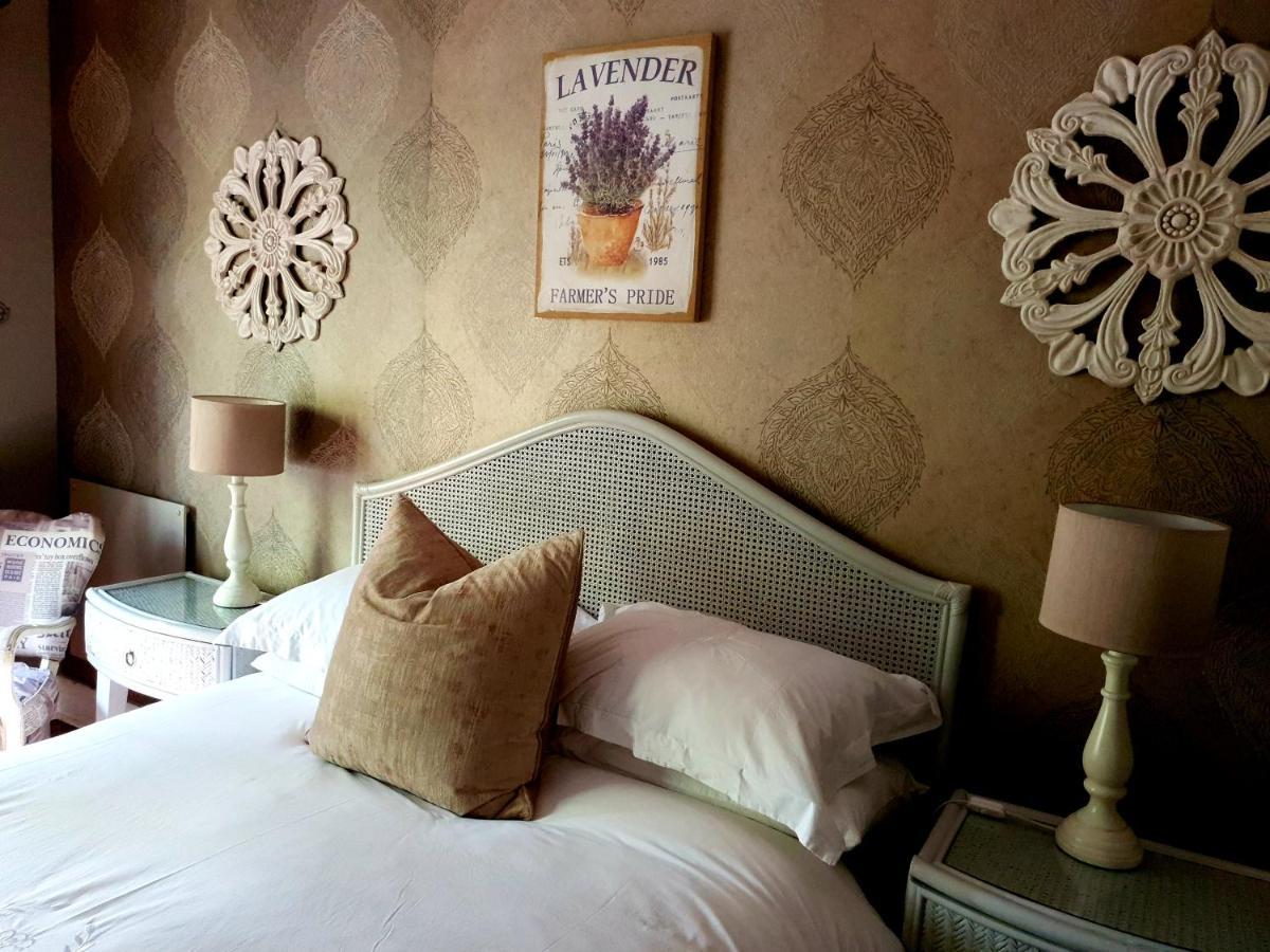 Waterhouse Guest Lodge In Muckleneuk Pretoria-Noord Εξωτερικό φωτογραφία
