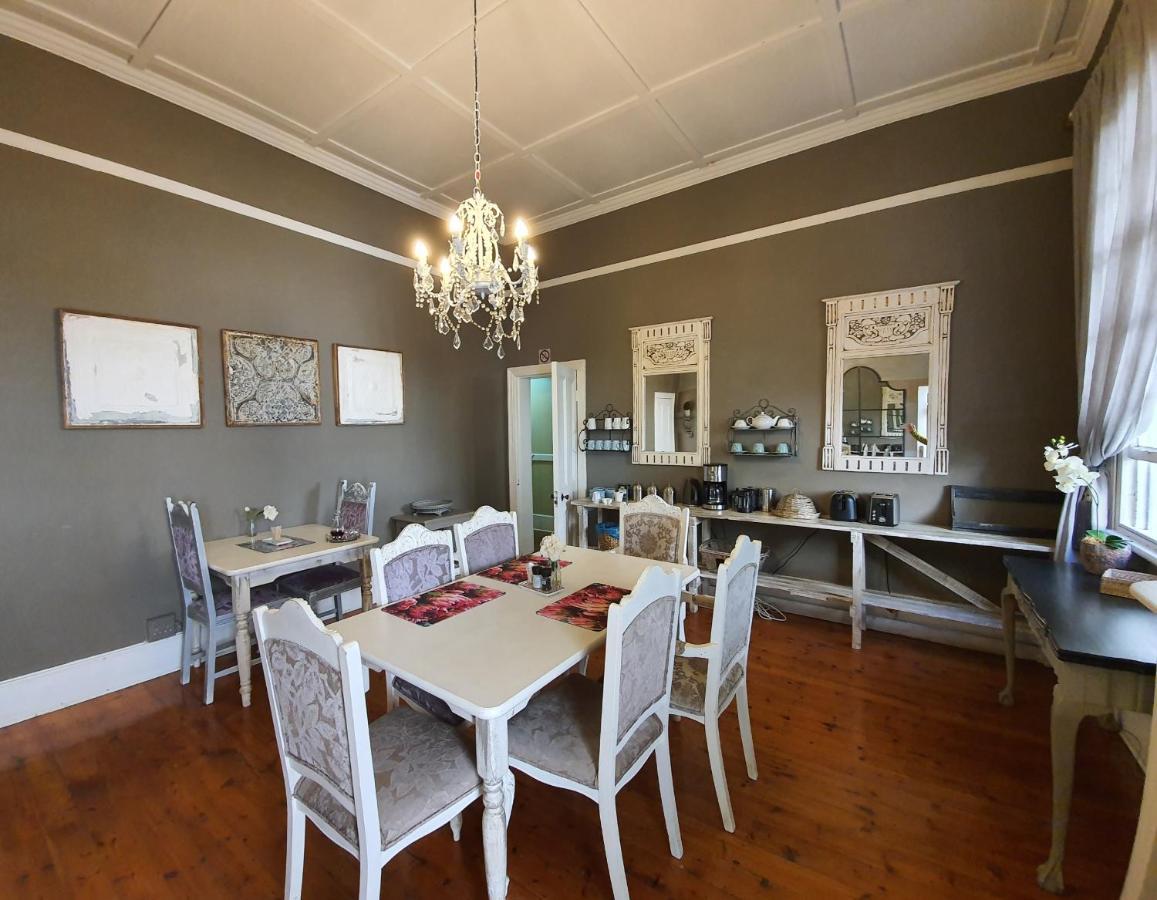 Waterhouse Guest Lodge In Muckleneuk Pretoria-Noord Εξωτερικό φωτογραφία
